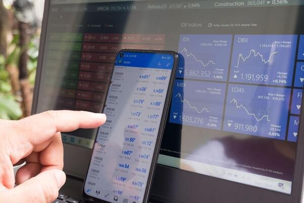 How to Choose a Tablet for Trading