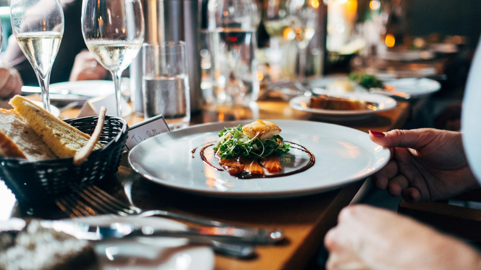 Low-cost franchise: dish on white ceramic plate